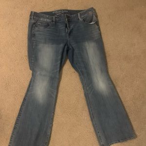 American eagle jean